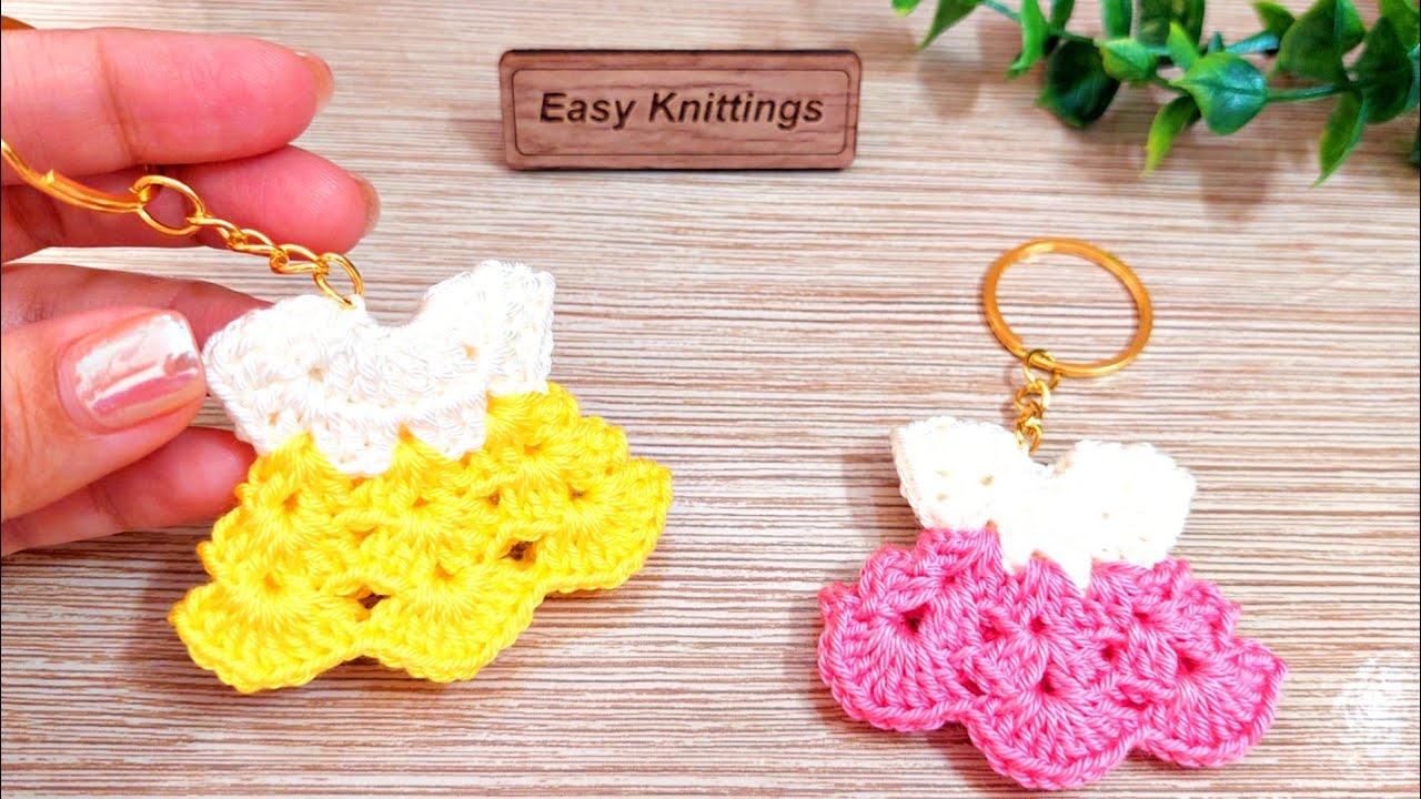 crochet mini dress keychain pattern Make This Adorable Tiny Crochet Dress Keychain in Under 20 Minutes! 🧶✨