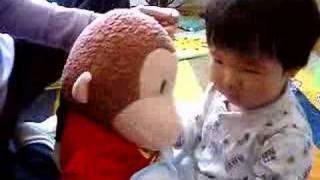 Thomas Loves Curious George, Extended Video