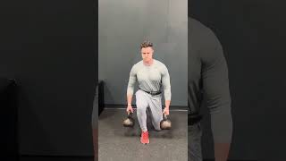 Some weighted lunges on #legday #lunges #legs #legworkout #fitness #explore #fitnessmotivation