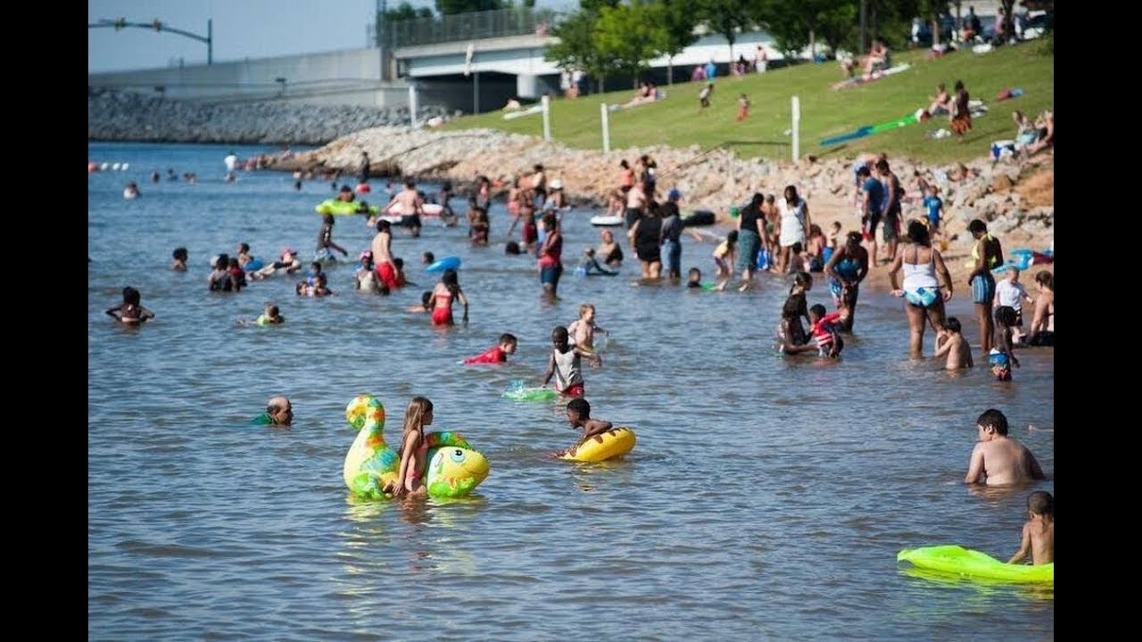 SWIMMING  LAKE MURRAY SC--GOPRO 1