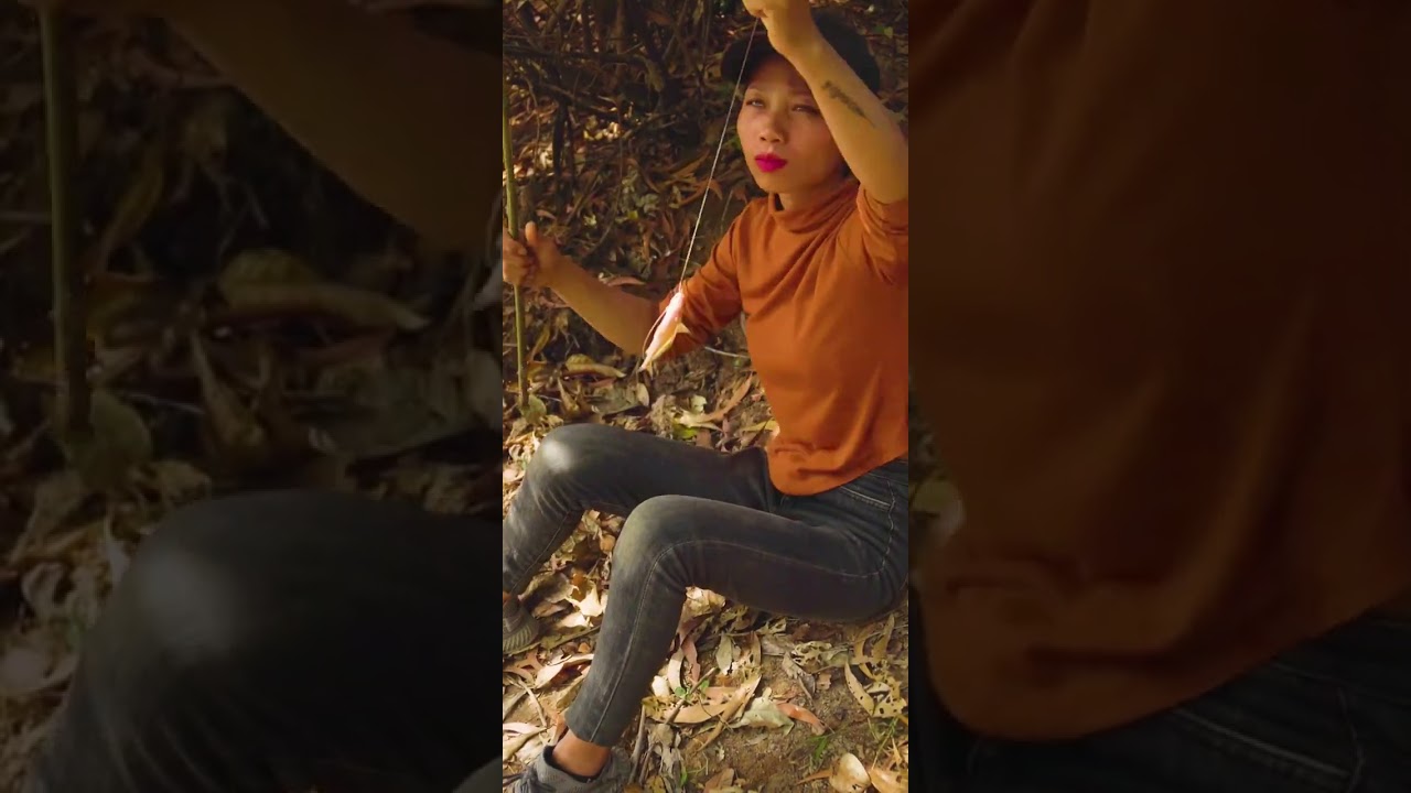 Girl Living Off Grid, Built World Most Secret Underground Bunker Home to Stay