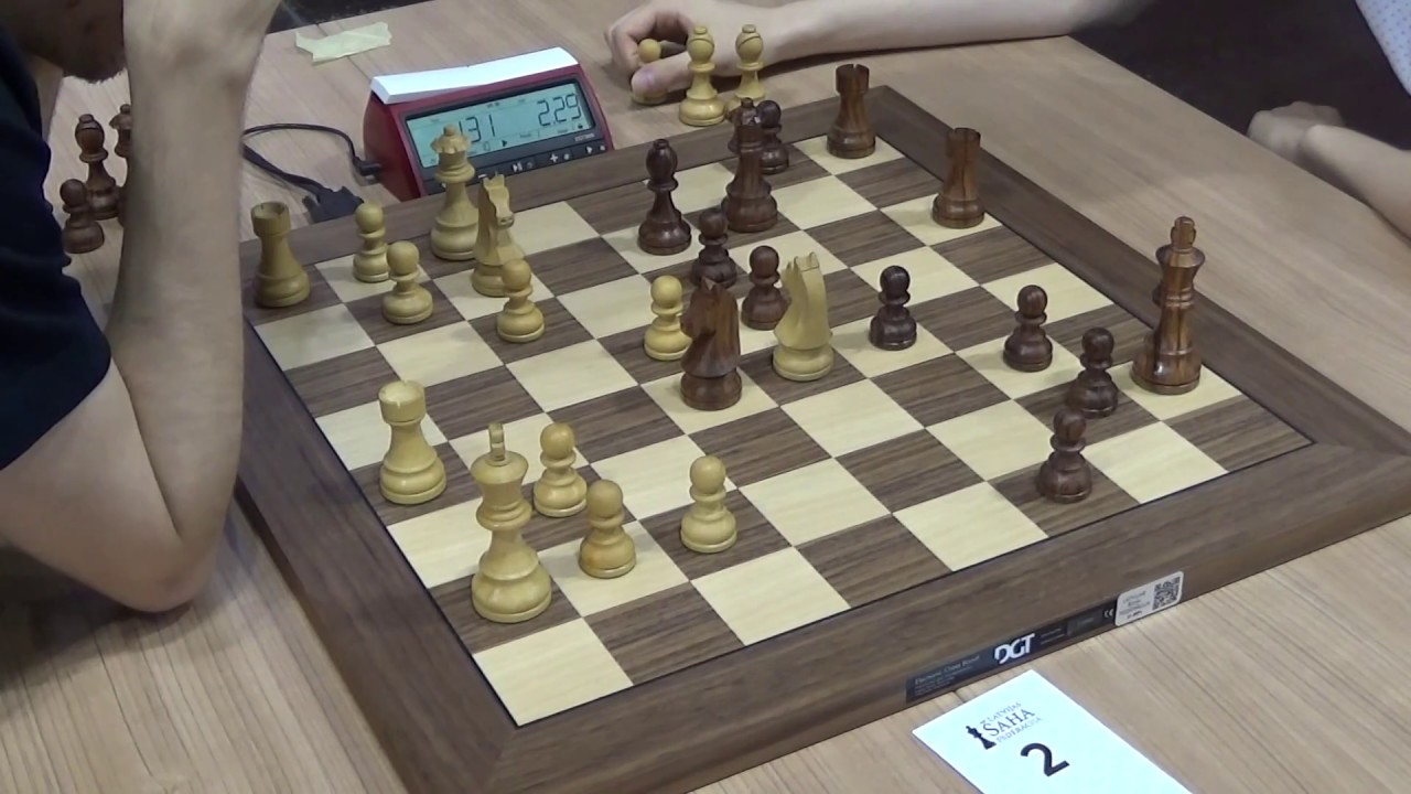 FM Popov Mikhail -  IM Andrew Tang (penguingm1), London System, Blitz chess