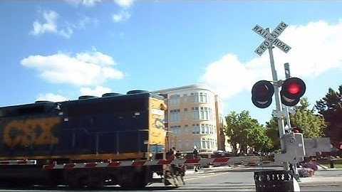 CSX Train In Reverse Through Quad Crossings