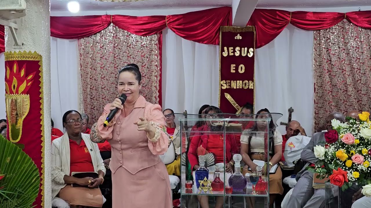 Miss: Adriana Melo - ESTÁ NA HORA DE VOCÊ MUDAR! Fuja do pecado. Candeias-Ba