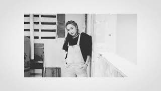 Behind The Scene Photoshoot With Caitlin Halderman