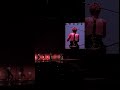 Let’s stop running from love… @troyesivan killed the choreography for ‘My My My’ at MSG #SweatTour