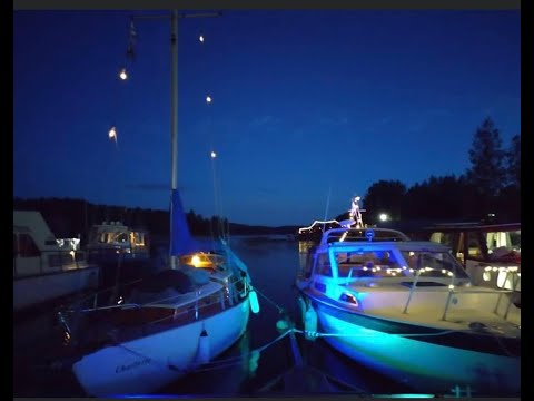 Ossy 57’s video connects sailing on Päijänne with the Venetian evening at Restaurant Reeti’s harbour in Luhanka. It adds a boating and event perspective to the other films’ church and museum subjects, and its title pins the story to a real local harbour. This is a record of a particular gathering, not a guarantee that the event or restaurant hours repeat; check current harbour and business information separately.