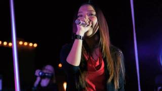 Halo - Charice at the Citadel Outlet - Nov. 20 2010 (HD) [2.5 of 3]