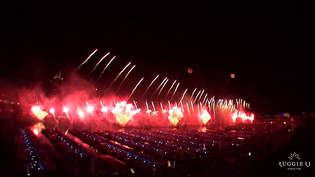 Marseille Spectacle Pyrotechnique 14 Juillet 2014 - Ruggieri