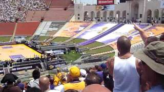 95,000+ LAKER FANS CHANTING BOSTON SUCKS!