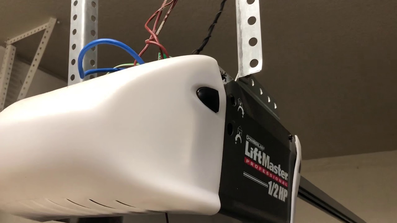 [FASTEST WAY] Programing liftmaster remote to chamberlain garage door ... - MaxresDefault