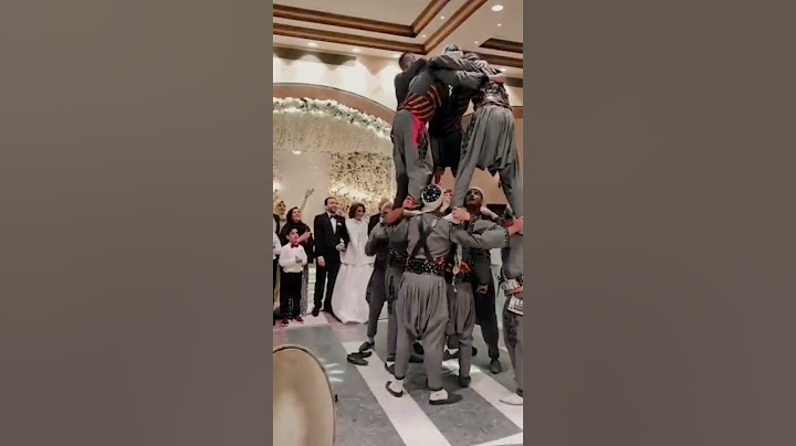 حادثة سقوط فرقه عراضة
