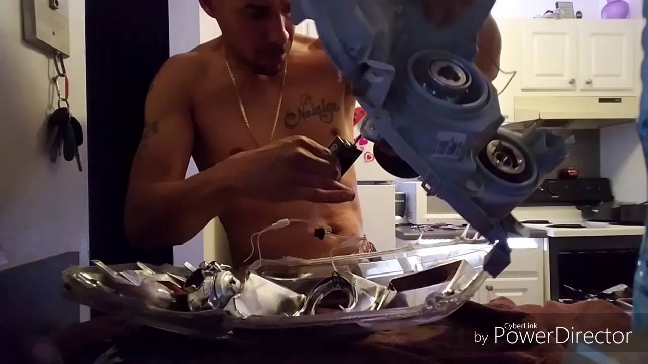 Open up a headlight by baking it in the oven and sealing it