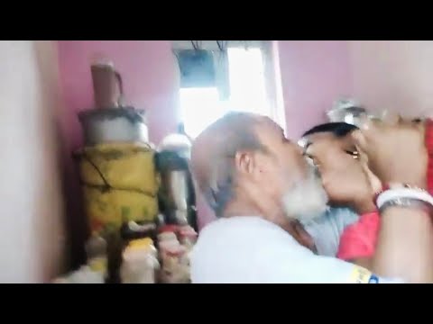 dada ji and aunty romance video || sasura aur Bahu ka romance video ||  Bahu aur sasur ka romance