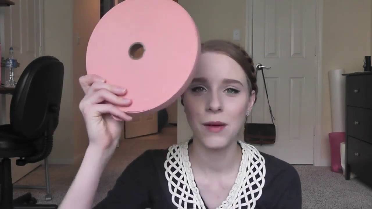 How I Sew My Pointe Shoes - YouTube