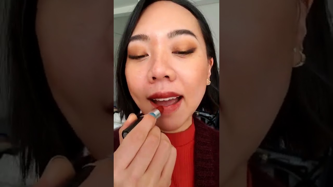 Lipstick swatches: MAC Paramount - a classic deep red-brown shade