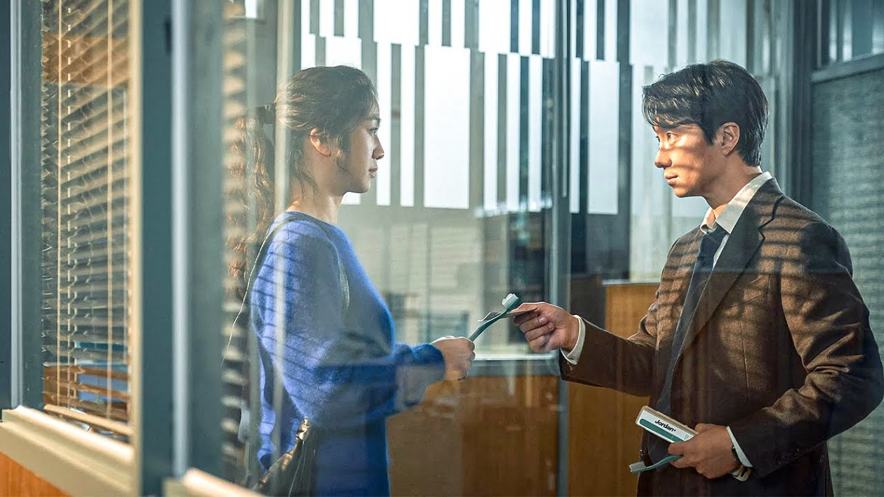 محقق بيقع ف حب زوجه قتـ يل غصب عنه ولما سابتة وأتجوزت تاني جوزها مات برضو فقرر يدور وراها ملخص