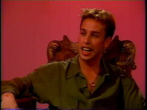 Βίντεο: Alexis Arquette Καθαρή αξία: Wiki, Έγγαμος, Οικογένεια, Γάμος, Μισθός, Αδέρφια