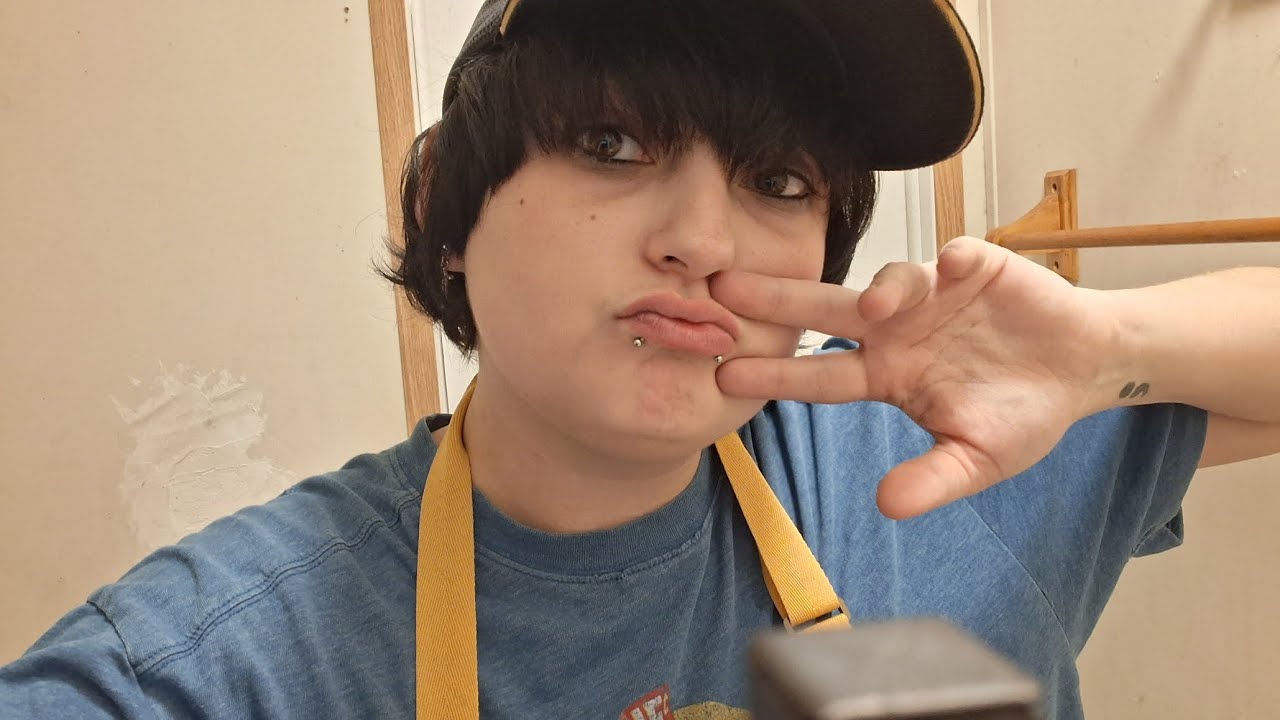 Get ready with me/to work