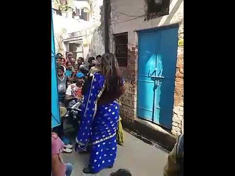 Hijra dance in haiderpur New Delhi viral video part  2