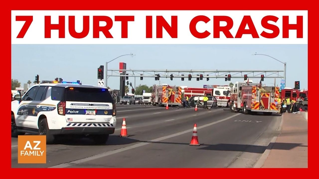 7 hurt in multi-vehicle crash on Camelback Road in Phoenix - YouTube