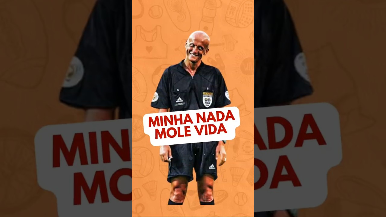 VOCÊ NUNCA REPAROU COMO O JUIZ DE FUTEBOL SOFRE