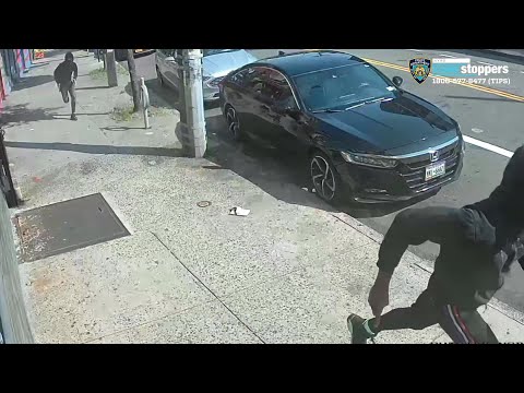 Police Release Video Of Suspect In Staten Island Hair Salon Shooting