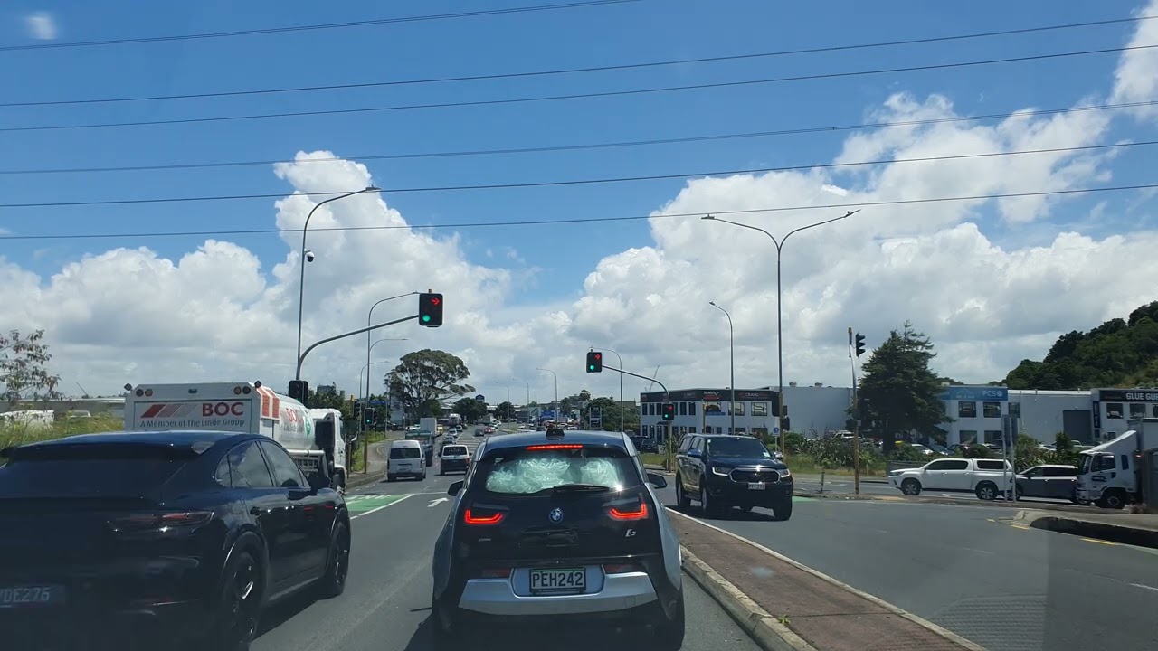 Auckland Drive POV: Real Time City Streets And Motorway Cruise