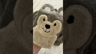 Unbox Banjo the Bear with us in sleep toy, hooded towel bath set and bedtime book #whitenoise