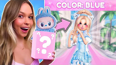 MYSTERY BOX Picks the COLORS of my OUTFITS in Dress to Impress