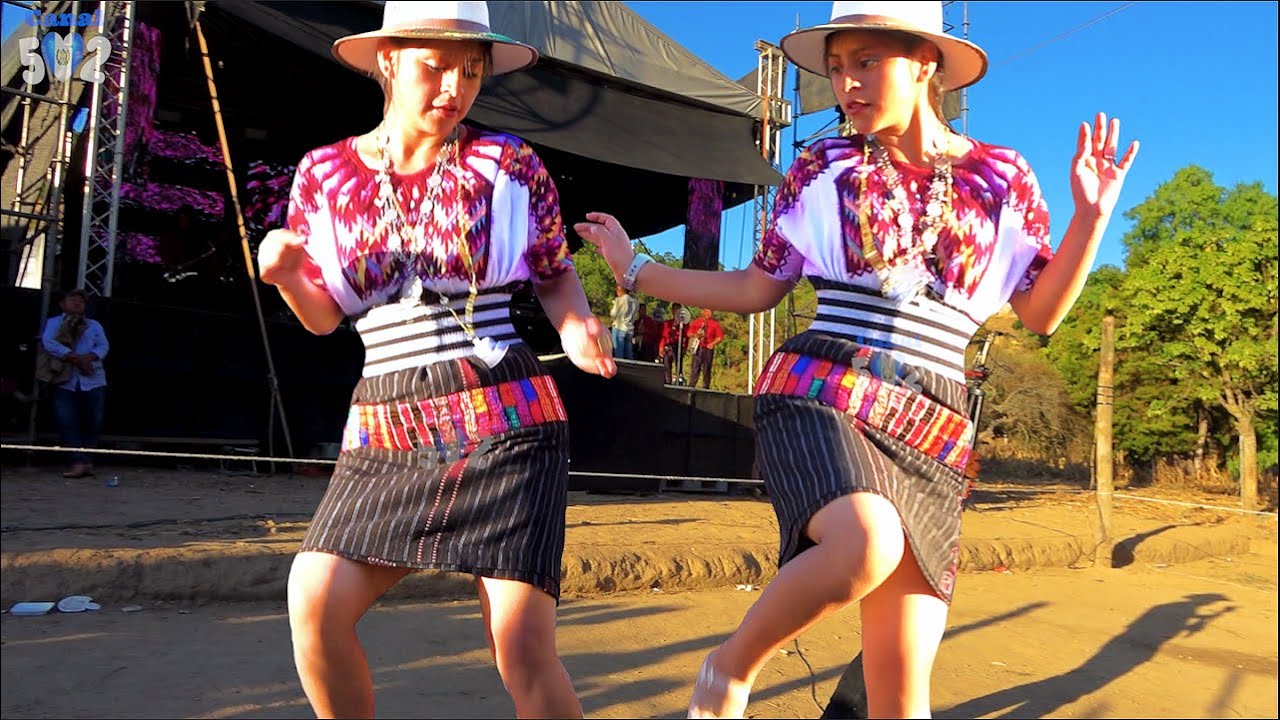 Las Hermanas Zuñiga en Rancho de Teja Sacapulas