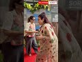 #रवीना टंडन खूबसूरत लुक में बांद्रा में स्पॉट हुईं। #raveenatandon #bollywooddazzle