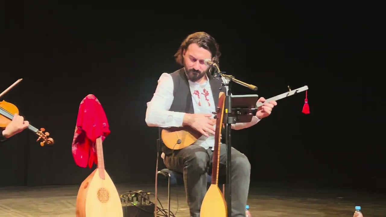 Cemil Qoçgiri - Gula Sure / Stimme einer Uralten Kultur - Tenbur / Kurdish / Kürtce 