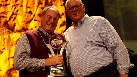 2021 Robert E. Yoakum Award presented to Barry Fleck