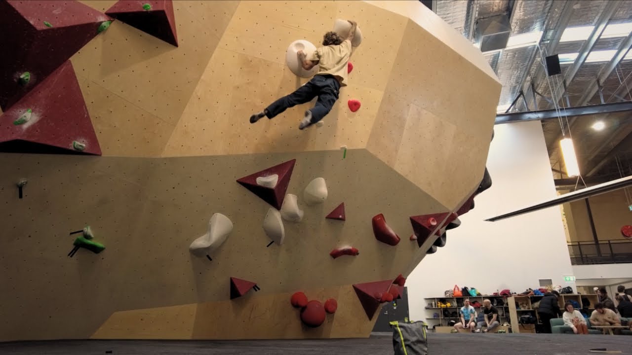 The sickest boulders for a youth comp simulation! - YouTube