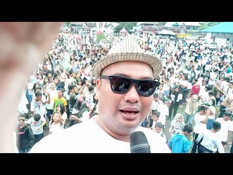 On Mic Mc Kondang Rumi Dinsa Mandja At Milenial Road Savety Festival With Polres Melawi