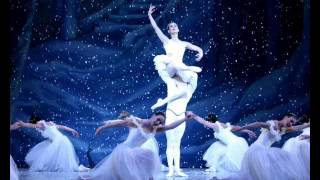 5) TCHAIKOVSKY-FEST. SYMPHONY OF THE AIR & 'NUTCRACKER' SUITE.wmv