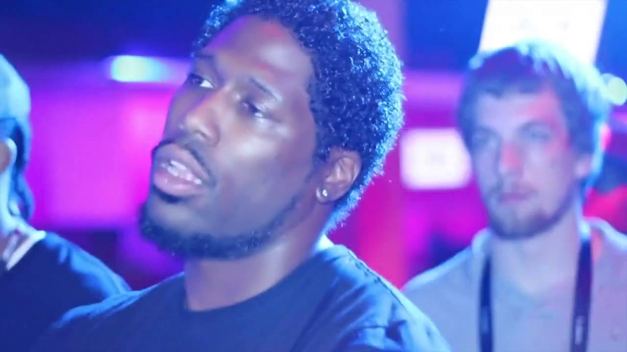 YouTubeでEskay Home Performs at Coast 2 Coast LIVE | ATL Edition 10/7/16を視聴 YouTubeでEskay Home Performs at Coast 2 Coast LIVE | ATL Edition 10/7/16を視聴