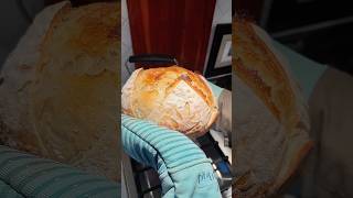 Happy Friday! #sourdoughbeginner #baking #sourdough #sourdoughbread #bakewithme