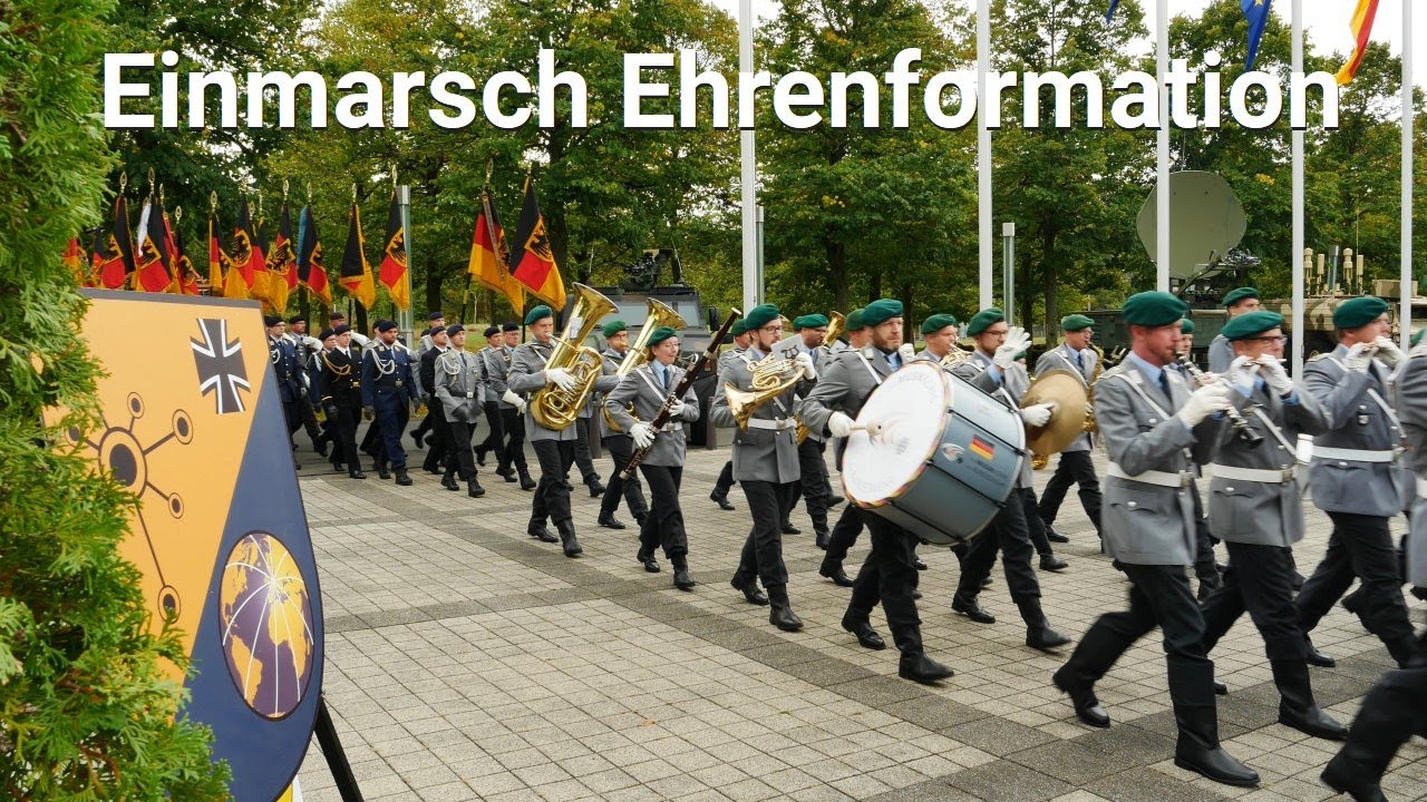 Einmarsch Ehrenformation Kommando CIR Zentralappell - Königgrätzer Marsch Musikkorps der Bundeswehr