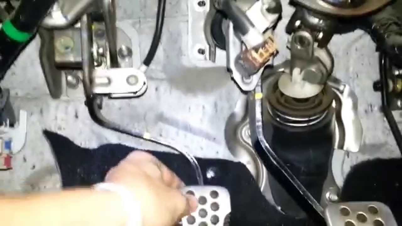 2007 nissan 350z slave cylinder replacement