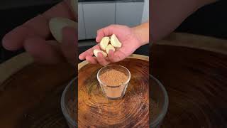 Throw cinnamon powder in front of your door and no longer have this problem in your life!
