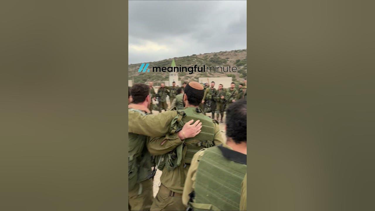 'Lecha Dodi': Israeli IDF soldiers getting ready for Shabbat at the front #israel #gaza