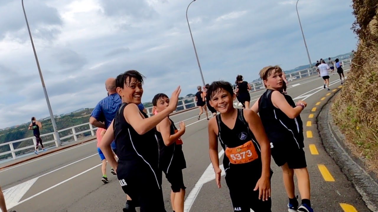 Round The Bays 2020 - YouTube