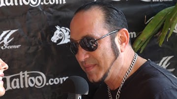 Interview w/ Tom Maxwell - HELLYEAH - Chicago Open Air 