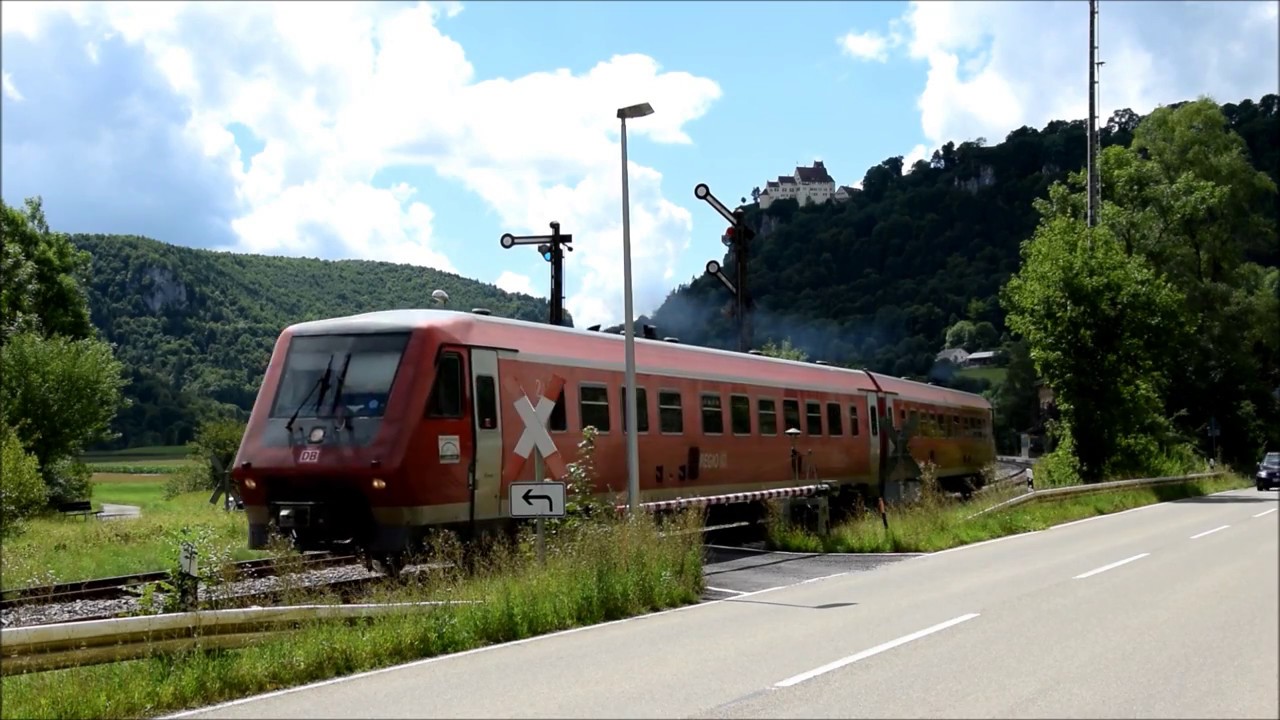 Bahnübergang Hausen im Tal "Sigmaringer Straße"