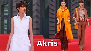 Akris мода весна лето 2022 в Париже Стильная одежда и аксессуары