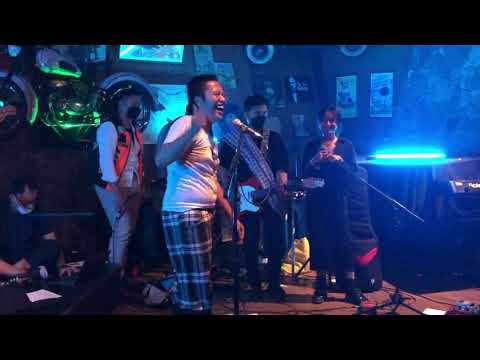 Refo dan Fauna - Aku Udah Bisa Goreng Nugget Sendiri (Live at Yesterday Backyard, Jakarta 19/1/2022)