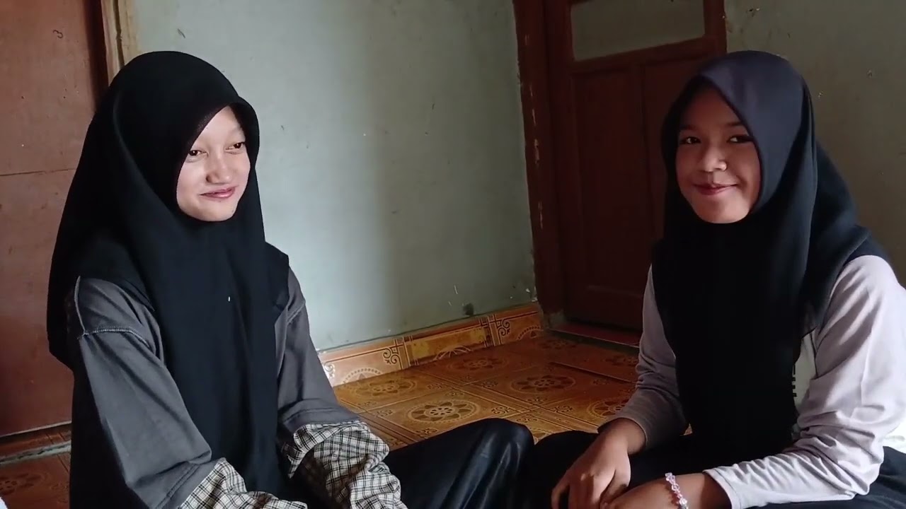 uprak sunda nestwo 9c klp 3 : tarangga kepo