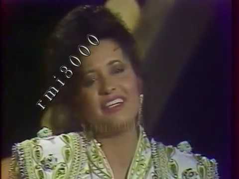 لطيفه بحبك كدا من برنامج جديد جديد تقديم سهير شلبي 1989